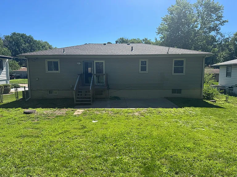 1604 Pelton Ave — Photo 31