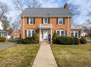 89 Dover Rd, Longmeadow, MA 01106