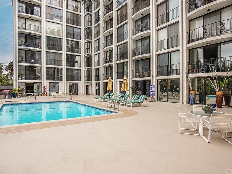 Versailles Condominiums Apartment Rentals Long Beach, CA Zillow