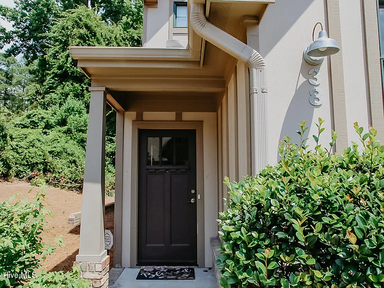 38 Elk Ridge Ln — Photo 4