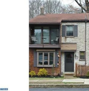 55 Bishop Dr, Aston, PA, 19014
