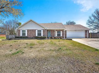 2429 Jean St, Springdale, AR 72762