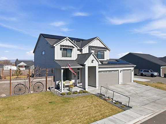 3rd image of 313 Ruby Ave