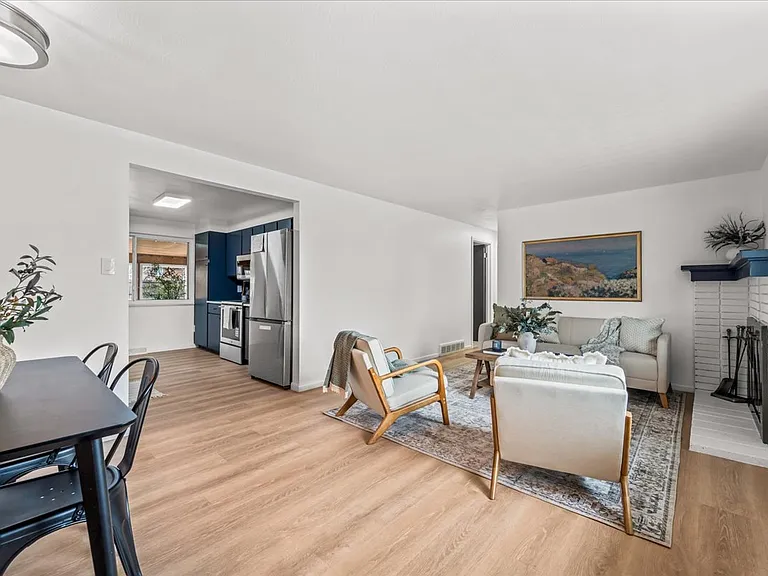 3471 W Patterson Pl — Photo 2