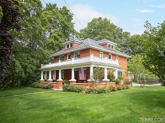 2nd image of 10283 Chicago Dr