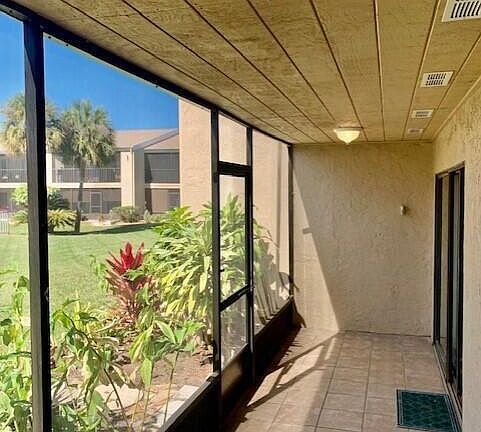 3rd image of 201 International Dr APT 115