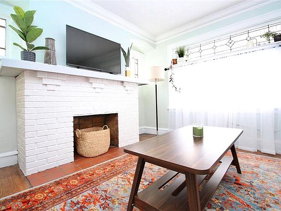 5th image of 3755 W 136th St