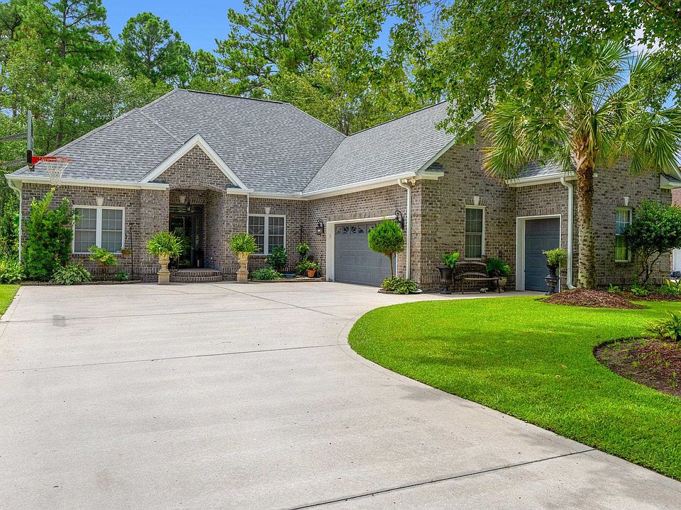 1st image of 1402 Foxtail Dr.