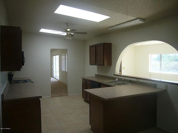 2nd image of 10236 E Placita Cresta Feliz
