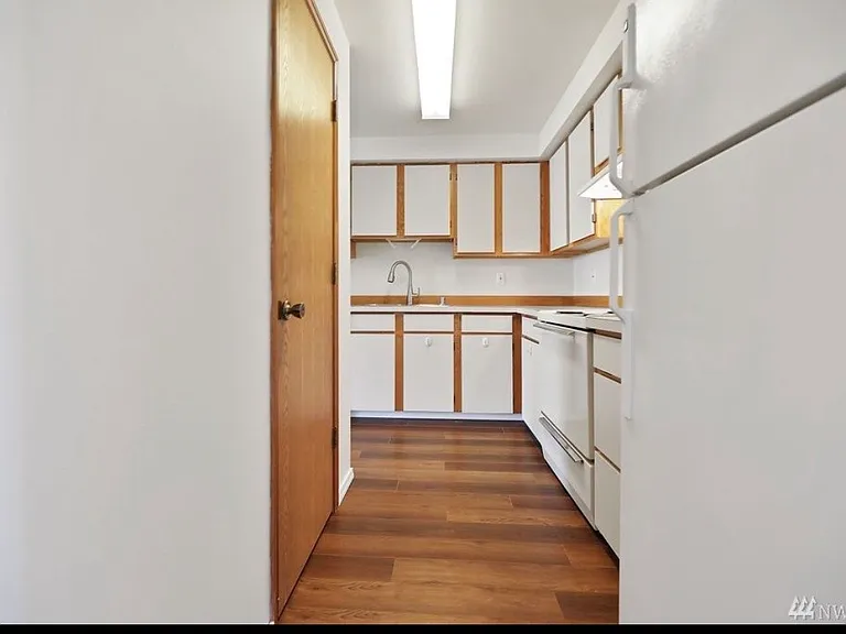 311 Date Ave #A — Photo 3