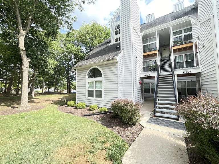 14009 Vista Dr #31A — Photo 2