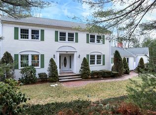 18 Blueberry Hill Rd, Andover, MA 01810