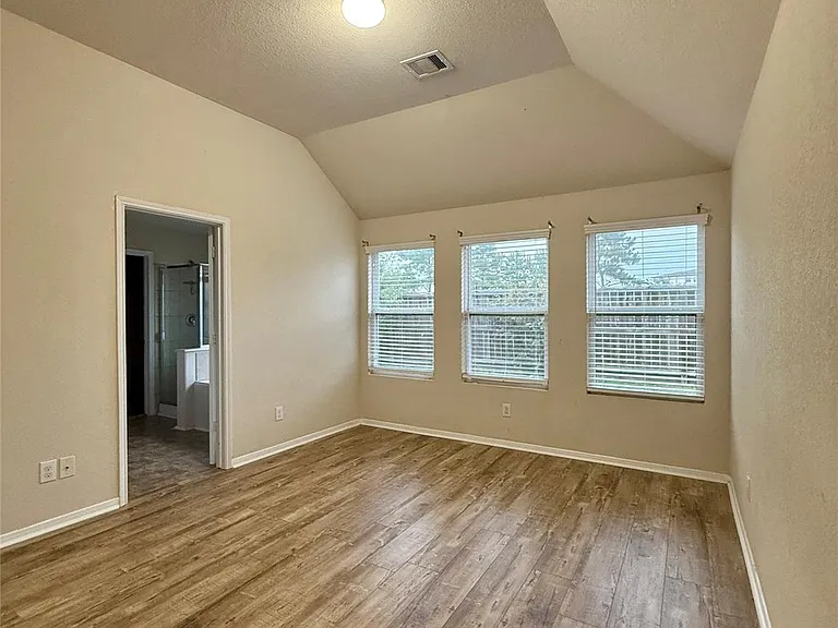 14802 Fir Knoll Way — Photo 12