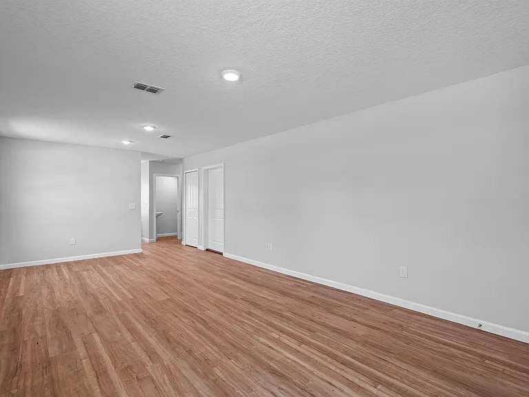 790 S Rodriquez St — Photo 4