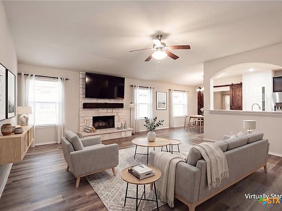 5th image of 1312 Fawn Lily Dr