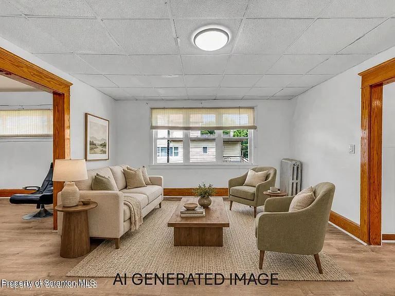 528 S Main St — Photo 17