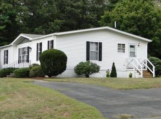 13 Oldfield Dr, Kingston, MA 02364
