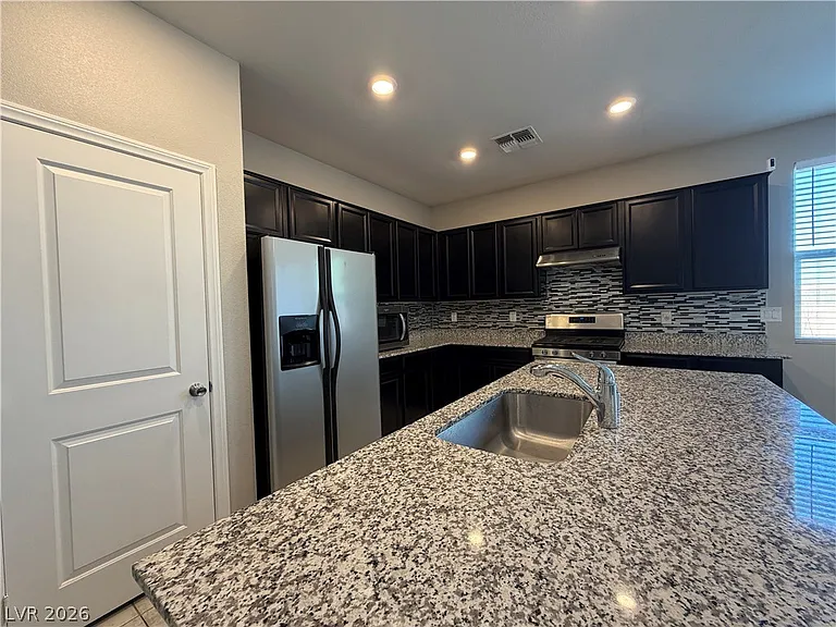 7735 Alder Forest St — Photo 9