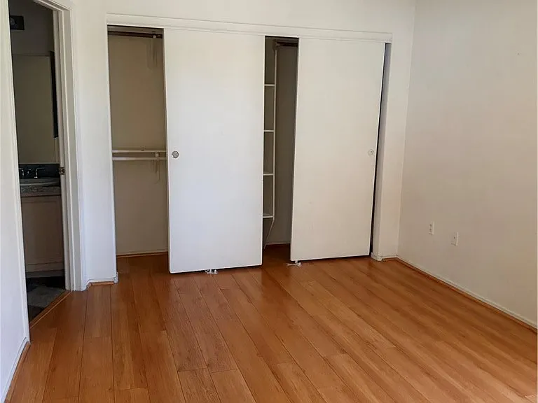 7950 W Flamingo Rd #2030 — Photo 12