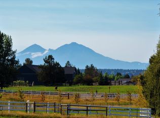 5637 NW Kingwood Ave, Redmond, OR 97756