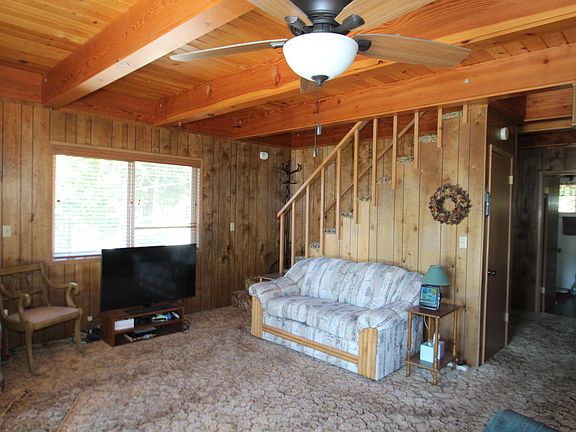 3rd image of 57941 Summit Drive