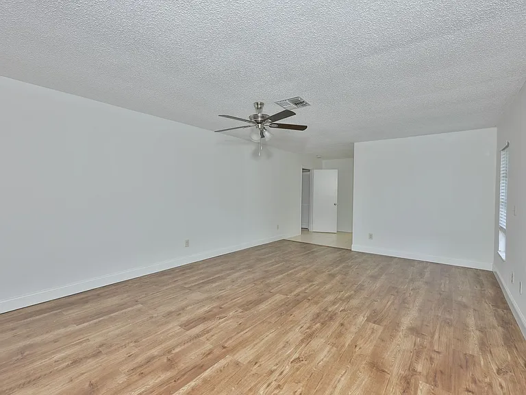 2823 Heron Pl — Photo 30