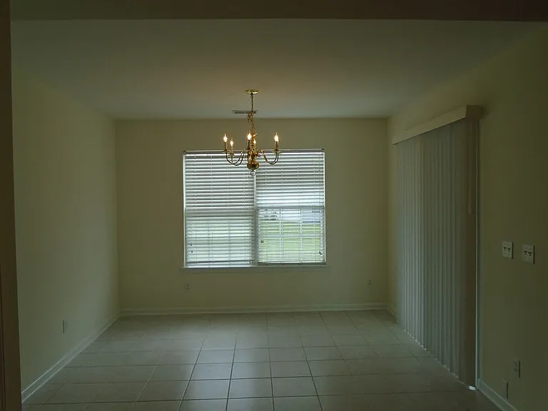 153 Pickett Creek Ln — Photo 8
