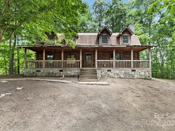 5230 Willow Pond Rd, Clover, SC 29710