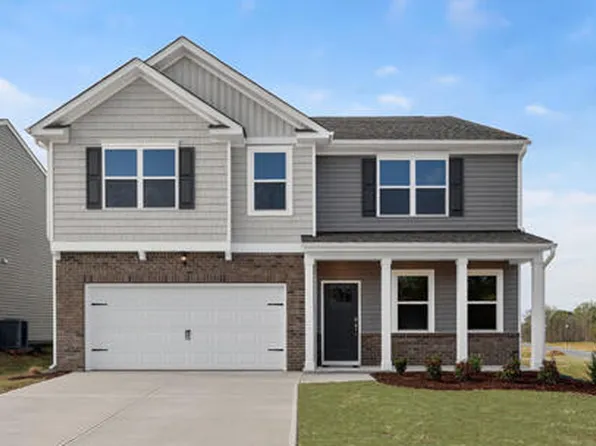 8 Tiger Eye Dr, Clayton, NC 27520