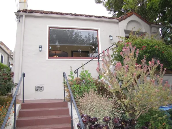 3047 Halcyon Ct, Berkeley, CA 94705