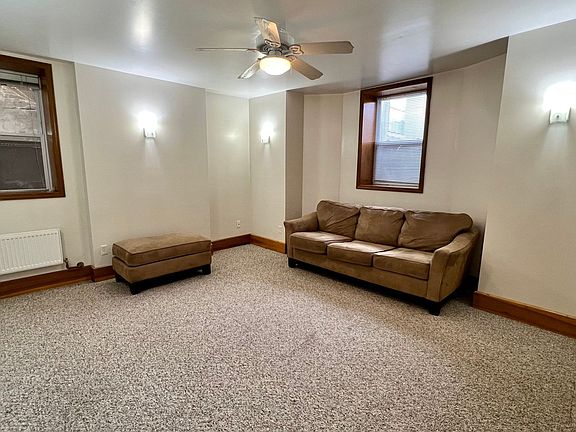3rd image of 1448 Lake Dr SE APT 6