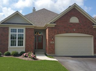 4305 Coyote Lakes Cir, Lake In The Hills, IL 60156