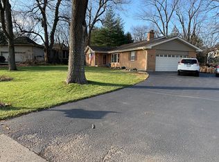 500 Riverside Dr, Crystal Lake, IL 60014