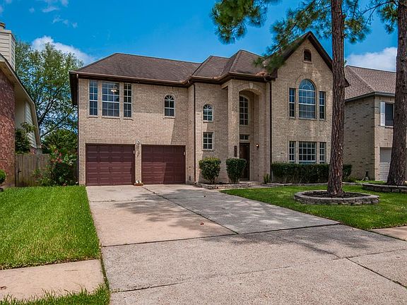 2nd image of 6815 Elmscott Dr