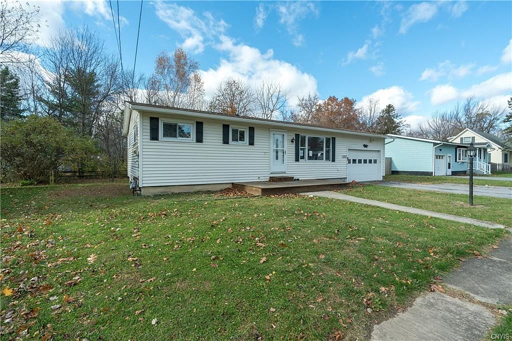 22137 Patricia Dr, Watertown, NY 13601 Zillow