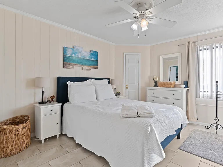 9620 Shore Dr #101 — Photo 12