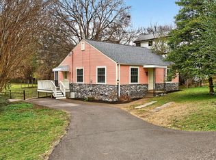 2017 Hackberry Ln, Nashville, TN 37206