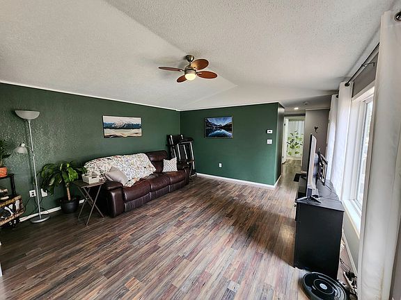 5th image of 9015 75th St