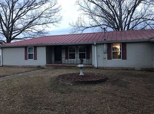 275 Garage Rd, Hamilton, AL 35570