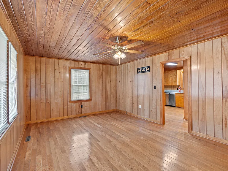 849 Old Lennon Rd SE — Photo 32
