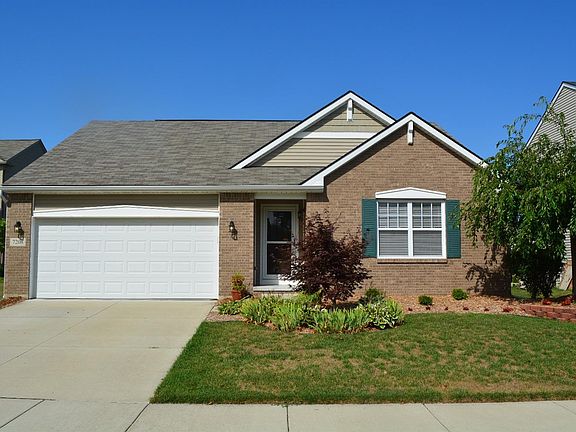 2nd image of 7208 Daisey Ln