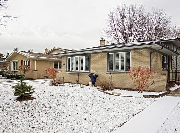 2nd image of 509 Beach Ave