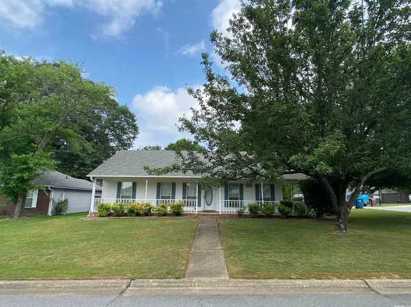 2002 Cedarwood Cv, Bryant, AR 72022
