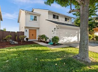 7042 Cabernet Ave, Newark, CA 94560