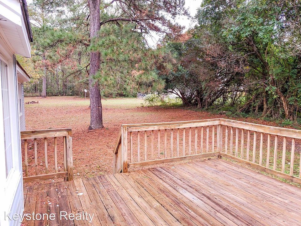 1st image of 1409 Treetop Ln