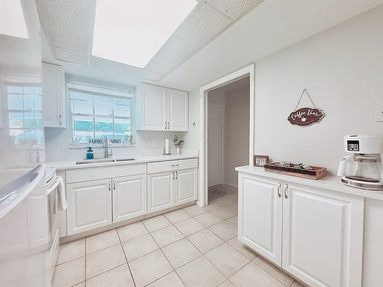 5311 Olive Ave — Photo 2