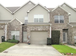 550 Hackberry Ridge Cv, Birmingham, AL 35226