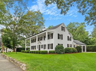 106 Elm St, Andover, MA 01810