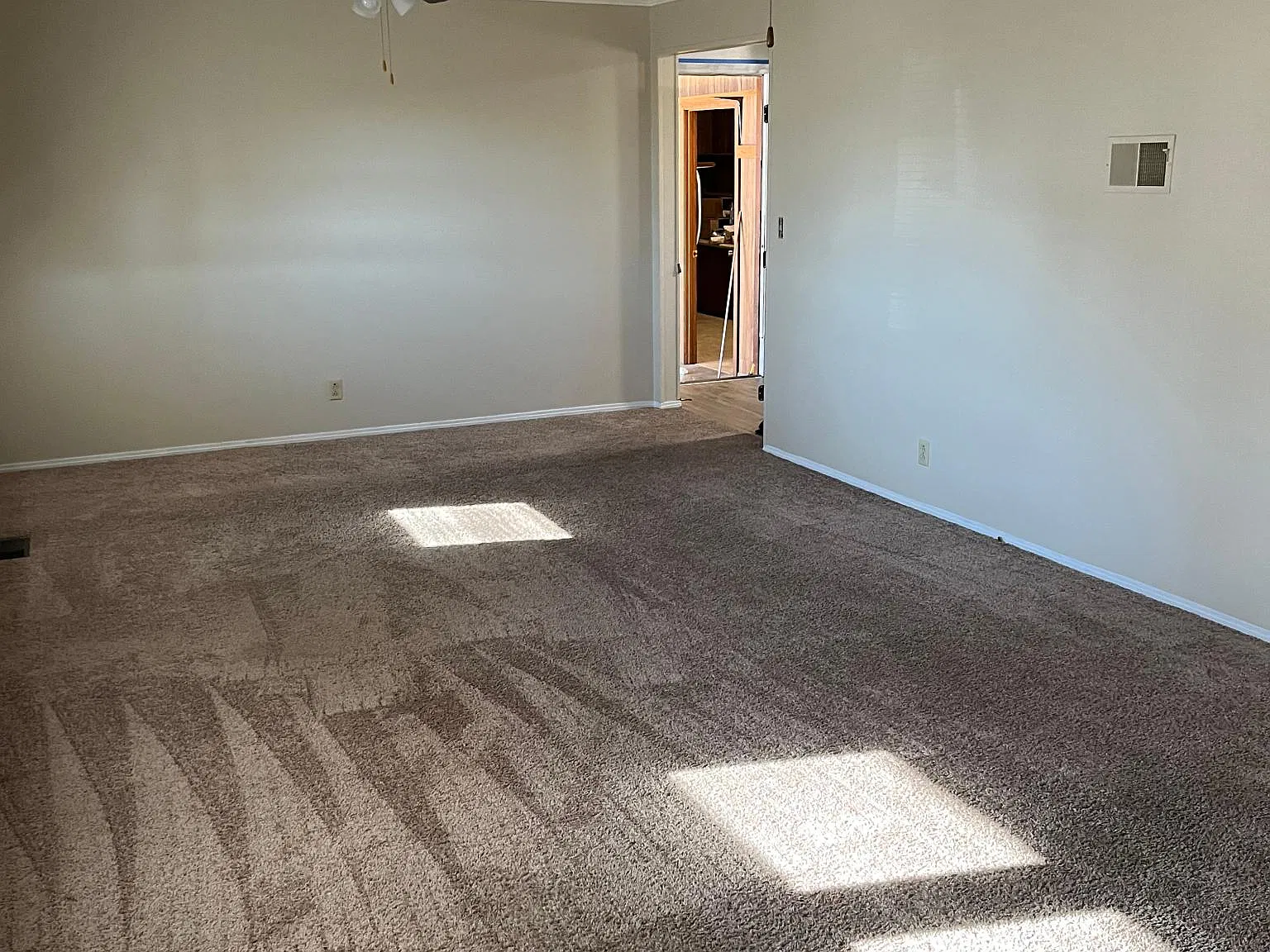 191 W Wade Ave — Photo 3