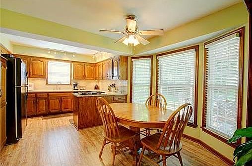 3rd image of 8142 N Delta Dr